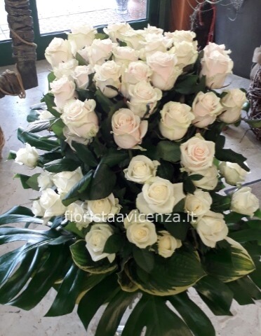 Bouquet di rose bianche